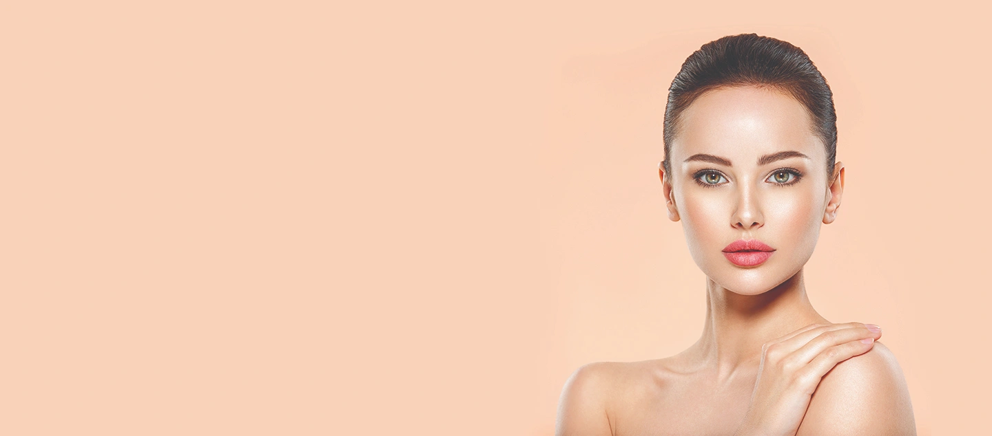 Pineapple, Cucumber & Apple Smoothie for Healthy Skin!