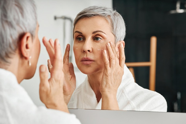 What is the Age Element Facial?