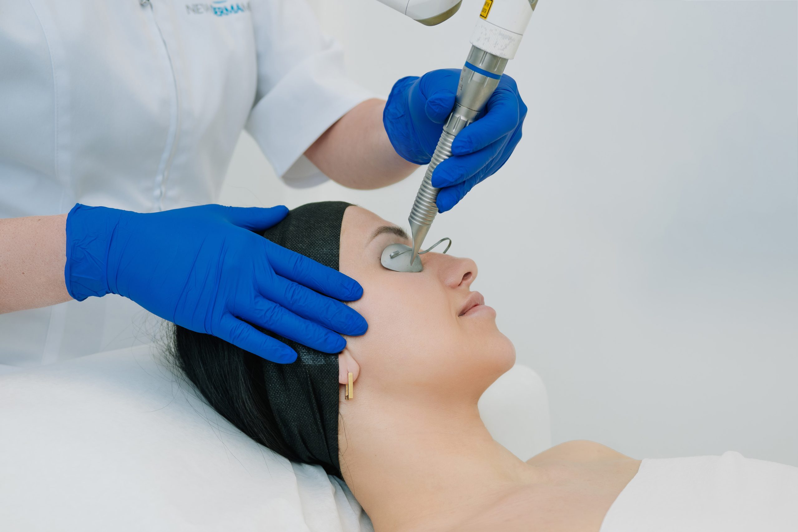 How Does Laser Skin Resurfacing Work?